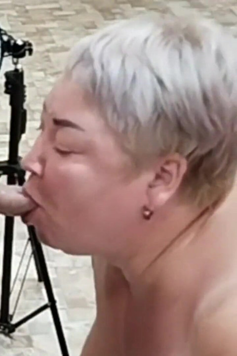 Milf lost at cards and gives me a blowjob