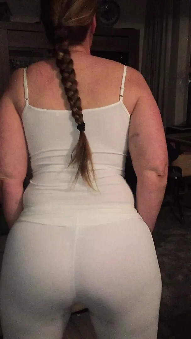 View inside her pants, squirting pussy