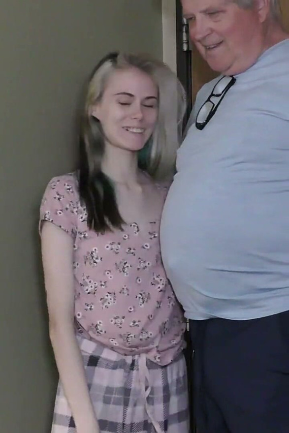 Maggie - 20 Yo Skinny Slut First Porn