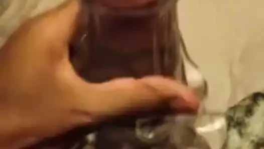 oyun oynuyor