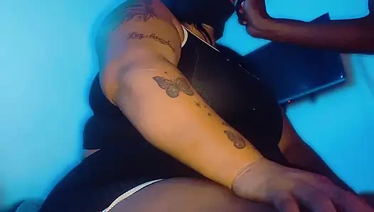 GOONROOM IRI GÜZEL KADıN BANNNNGOUT