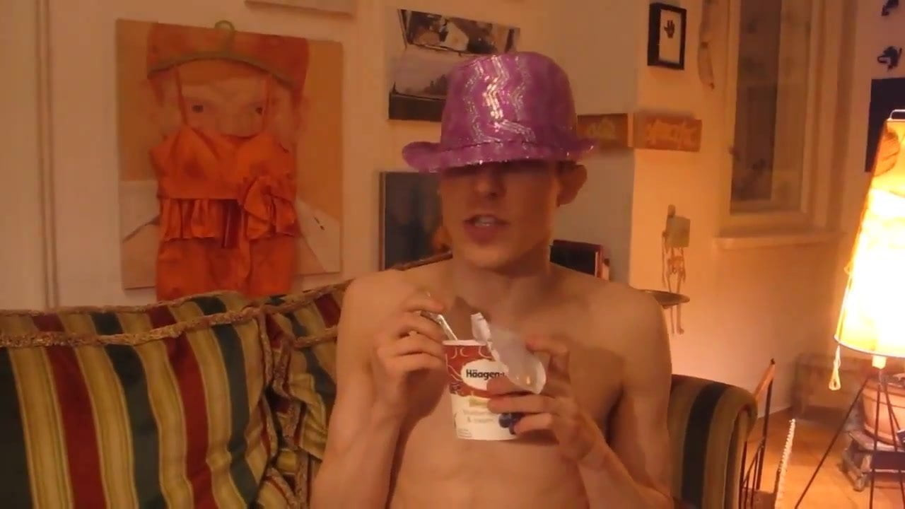 TWINK IS ALWAYS HUNGRY FOR RAW COCK