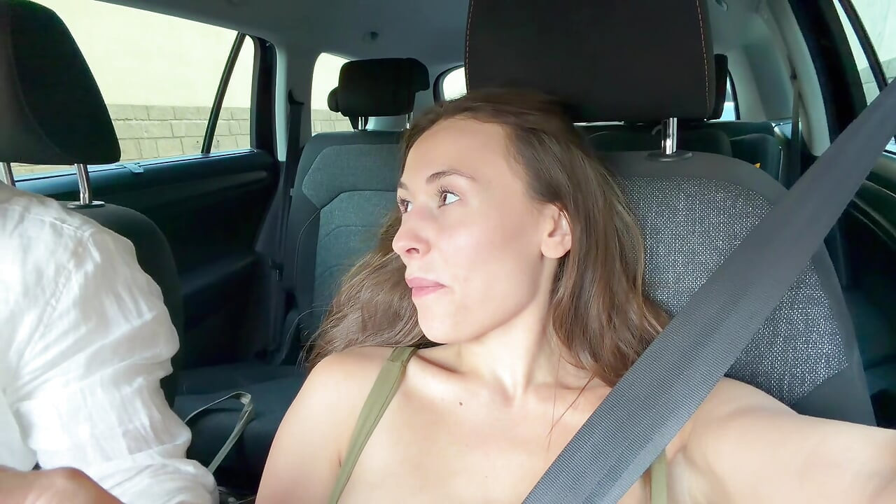 Mamada en la carretera se convierte en follada sucia en river