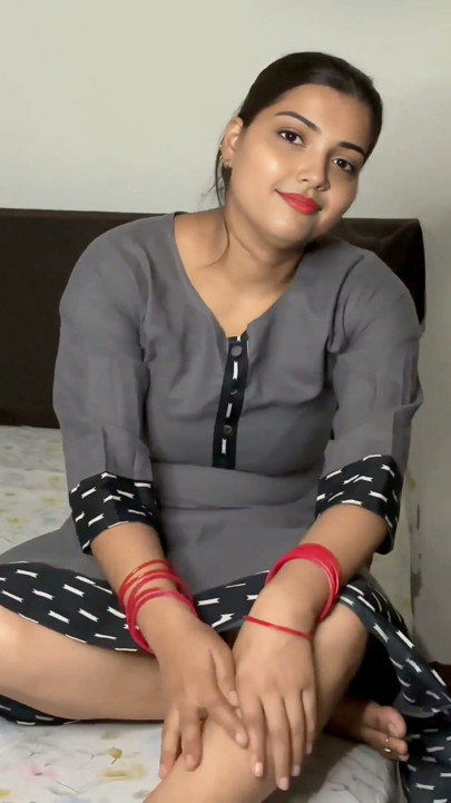 Indian landlord went to sister-in-law's house to collect the rent hindi viral video | Clip 1