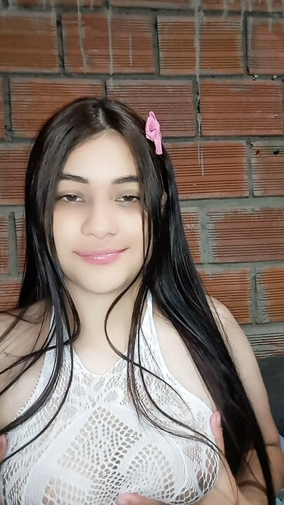 Sex jente nummer