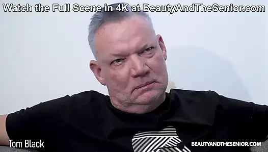 Не могу вспомнить последний раз я почувствовала тугую задницу в BeautyAndTheSenior
