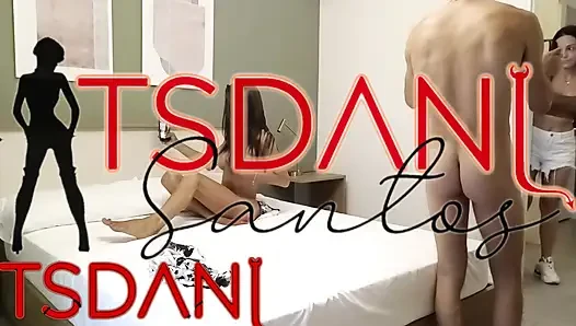 Burada olanların senin için yapılmış harika bir şeyin lezzetli bir kulisleri