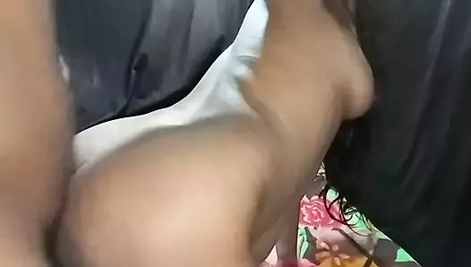 Real Indian wife enjoyd first time double anal fucking