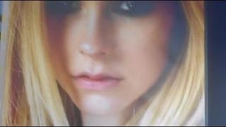 Avril Lavigne (homenaje con leche)