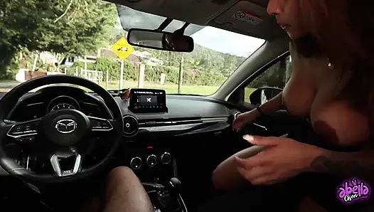 Saya Bercinta dengan Gadis Yang Menjual Stroberi Di Jalan! Dia yang terbaik dalam mengisap penis!