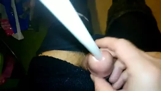cum ile örgü iğnesi sokma