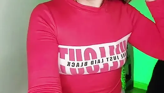 Erkek arkadaşım ikizimle üçlü seks yapmayı hayal ediyor! Bizi memnun edecek mi?