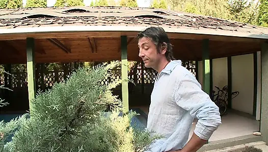 Heiße Blonde Nachbarin Hart Im Wohnzimmer Gefickt