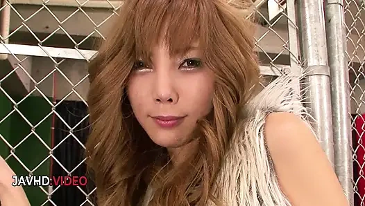 Aizawa Rens heißes MILF-Rollenspiel mit neuem FREUND - freche spiele &versaute freuden gefesselt!