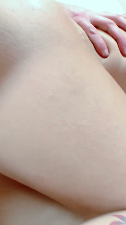 Bianka blue: adegan pertama bianka blue si tante seksi dengan toket besar bianka blue dientot habis-habisan sampai dicrot di muka