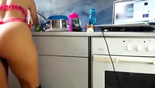 Exploring Big Booty Fantasies in the Kitchen | a Sizzling Twerk