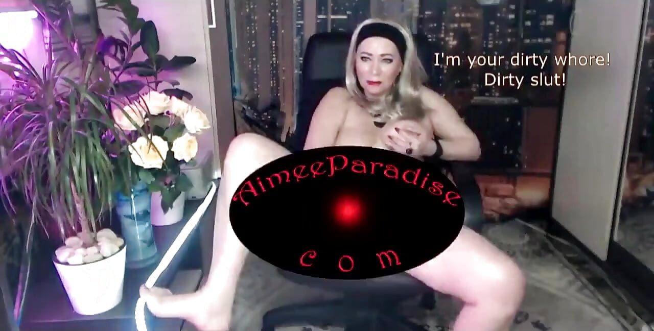 Riding a Rubber Cock for a Private Client! Hot Mature Show!