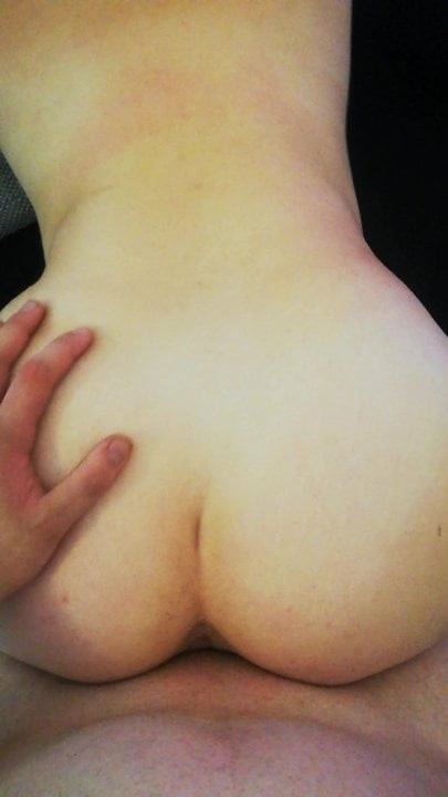 Young gf fucked Doggystyle