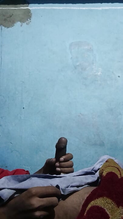 I&#039;m solo performing masturbation