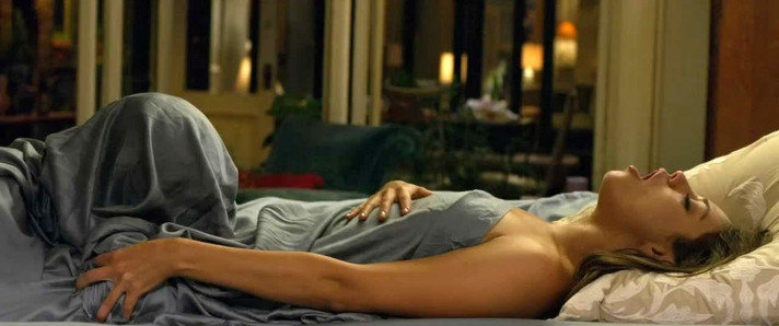 Mila Kunis Sex Scene in Friends with Benefits -ScandalPlanet