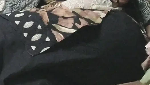 Bhabhi ki mast gaand k nazarey.aloneboy425.