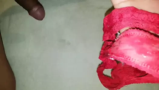 Kocaman cumload üzerinde eşinin kullanılan külot iii