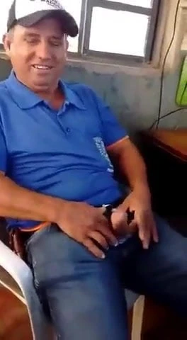 Mostra vai