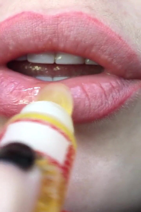 Cum to my big glossy seduction and big hookah smoke!