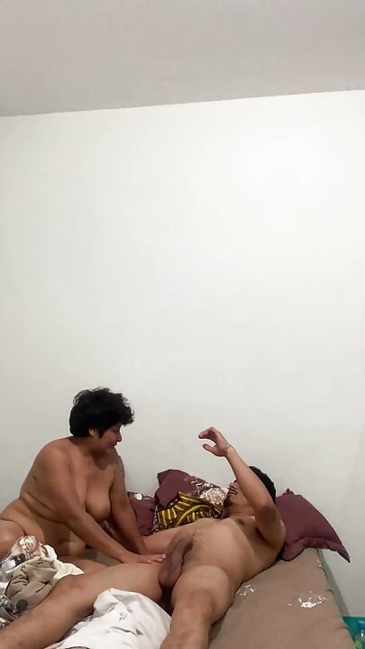 Hot mature couple enjoying a rich sex