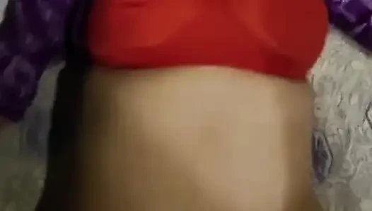 Schneller blowjob und sex im hotelzimmer mit wunderschönem indischem mädchen