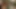 Koyu saçlı bu birey, çift anal penetrasyon eyleminde yer açmak için çok uygun olan büyük bir posteriora sahiptir