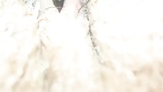 Pooja from Bihar likes to fuck with big black cock and take the throat deep