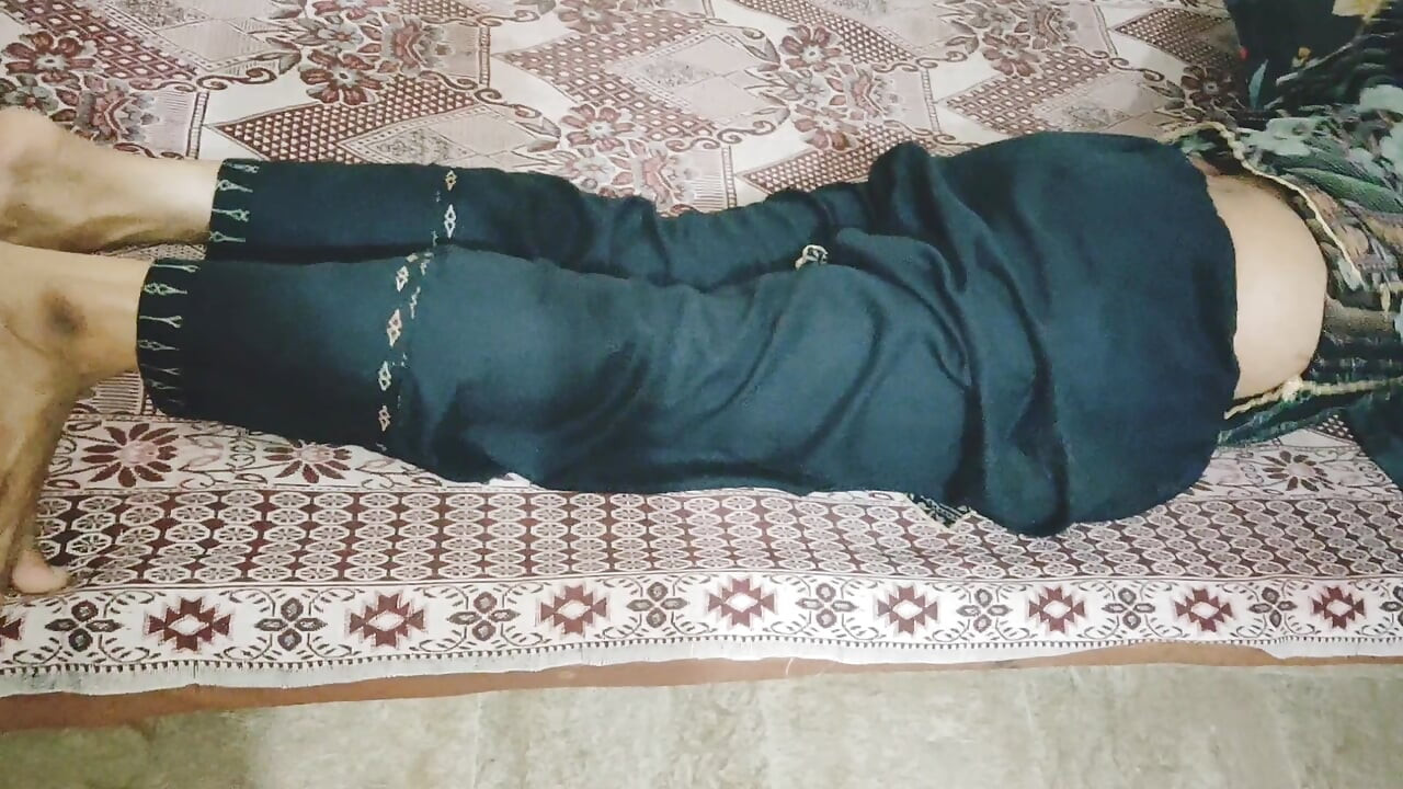 Bhabi ki Gand Chudai ( Part 1 )