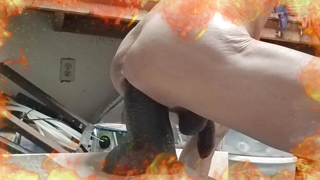 Enorme Polla Negra Destroza Al Gloton