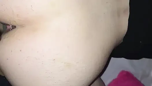 Azgın götten sikiliyor)