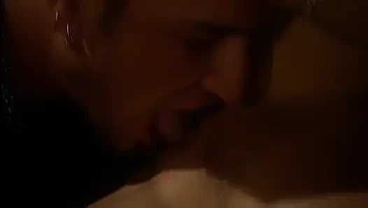 Dikkat Su Fışkırtarak Sikiş Yakın Çekim Orgazm