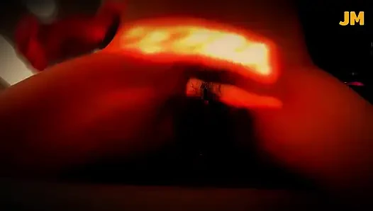 Oun Nin чувствует секс она принимает игру с хуем и вводится в ее влагалище - она чувствует себя очень сексуальной (07 апреля 2026)