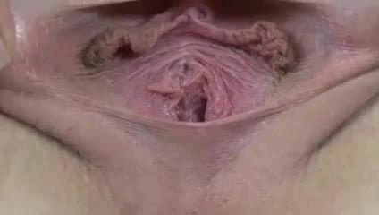 Pussy spread