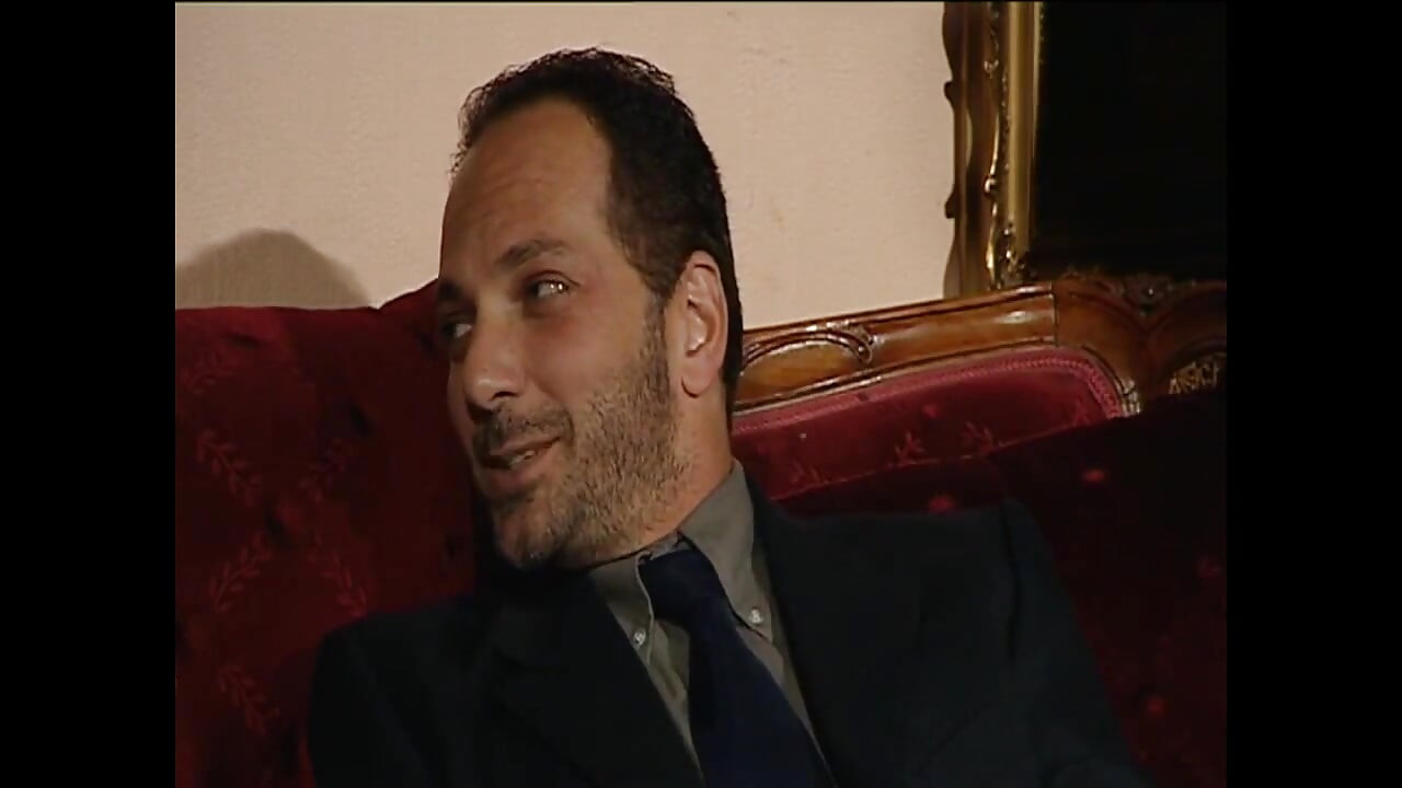 În pizdă în cur și pula dublă penetrată