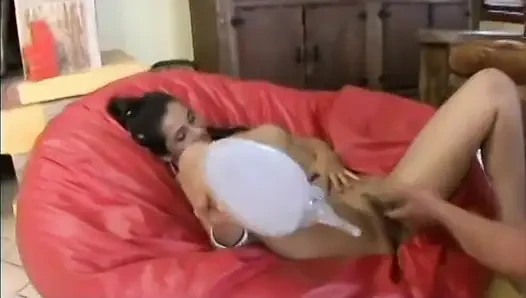 Harika götlü seksi sürtük şanslı adamların götüne biniyor