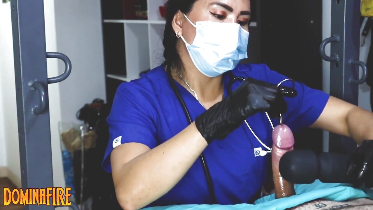 Dominação feminina médica CBT por Enfermeira Dominafire