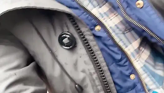 Amcık kayaya işiyor