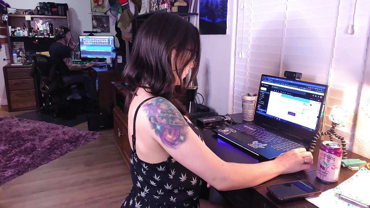 Entre las sábanas con Alison Rey: Sinn Sage y Drake Manowar - detrás de escena