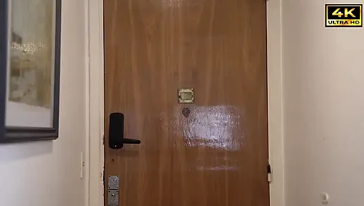 Lynn Scream Forgets I'm Her Husband and Gets Fucked by Delivery Man Nicoph Cuckold Real