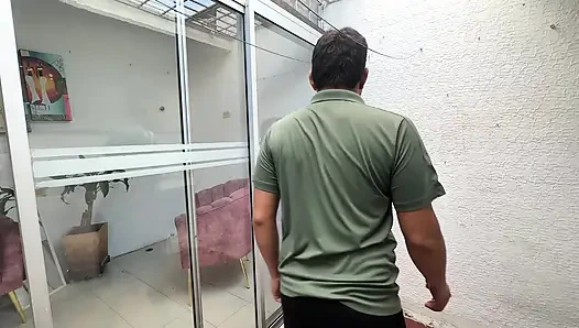 Watching My Stepsister Horny Naked in the Yard I Get Very Horny and End up Fucking Her Hard and Rich