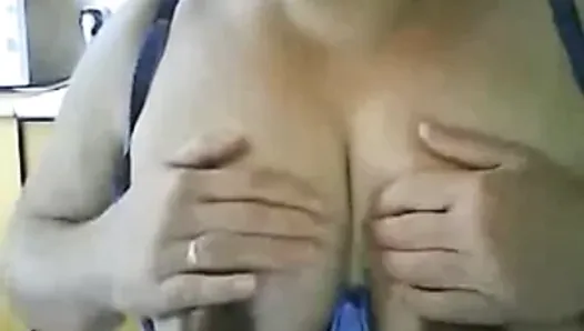 milking my tits