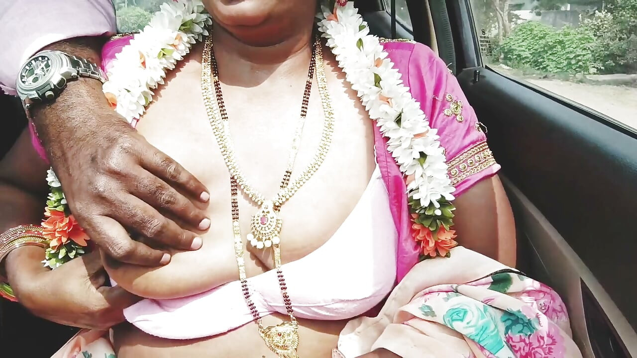 bhaartiy kaar seks telugu saari grihini hasina ke dost ke saath chudaee ke lie kaar ka saphar. telugu gandi baat karte hue.