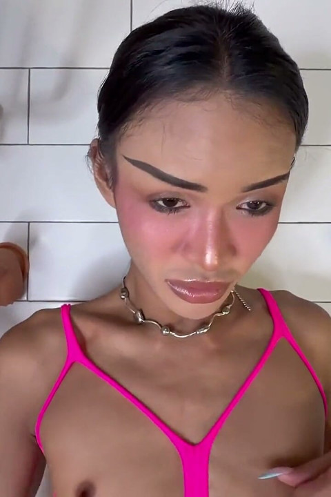 Ladyboy Alice Human Circus Big Cock Show