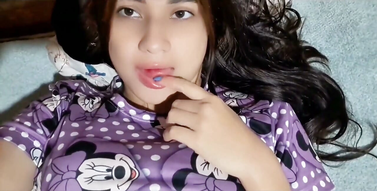 Tudo o que você não vê aqui, você vai encontrar apenas lá! Fotos e vídeos íntimos, conteúdo exclusivo, chats privados e muito mo