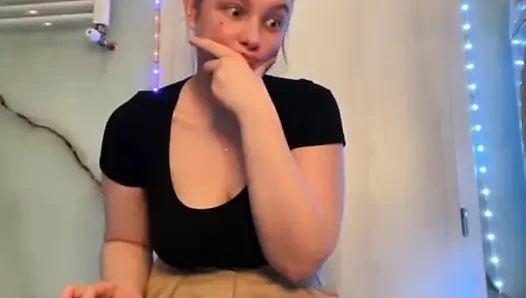 Jucielussie Anal fingering and anal plugging